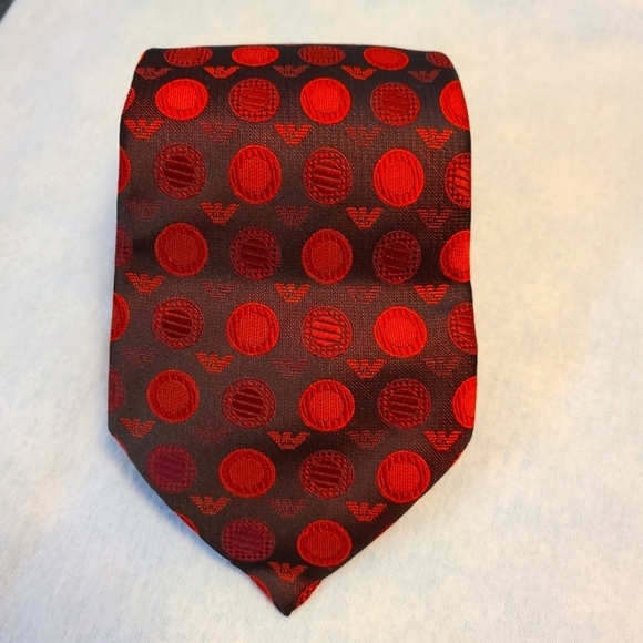 Giorgio Armani Other - ⭐️GIORGIO ARMANI  100% HANDMADE MENS SKINNY SILK TIE RED & BLACK